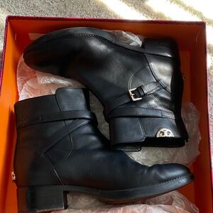 Tory Burch Black Leather Ankle Booties